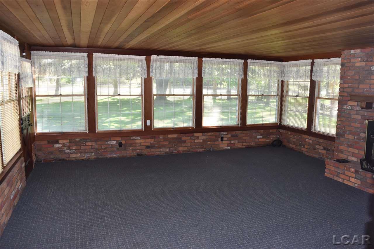 900 River Acres Drive