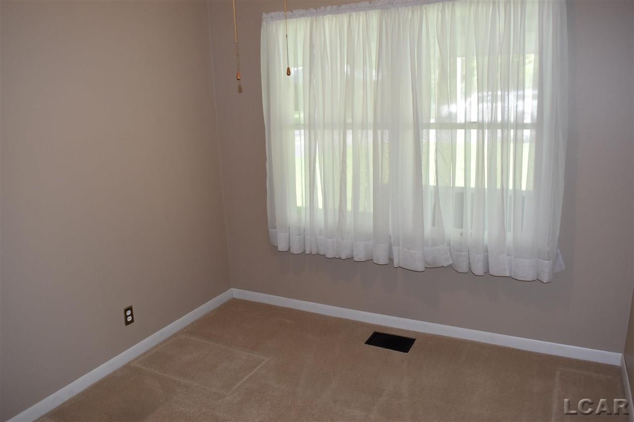900 River Acres Drive