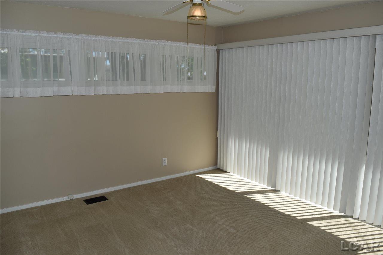 900 River Acres Drive