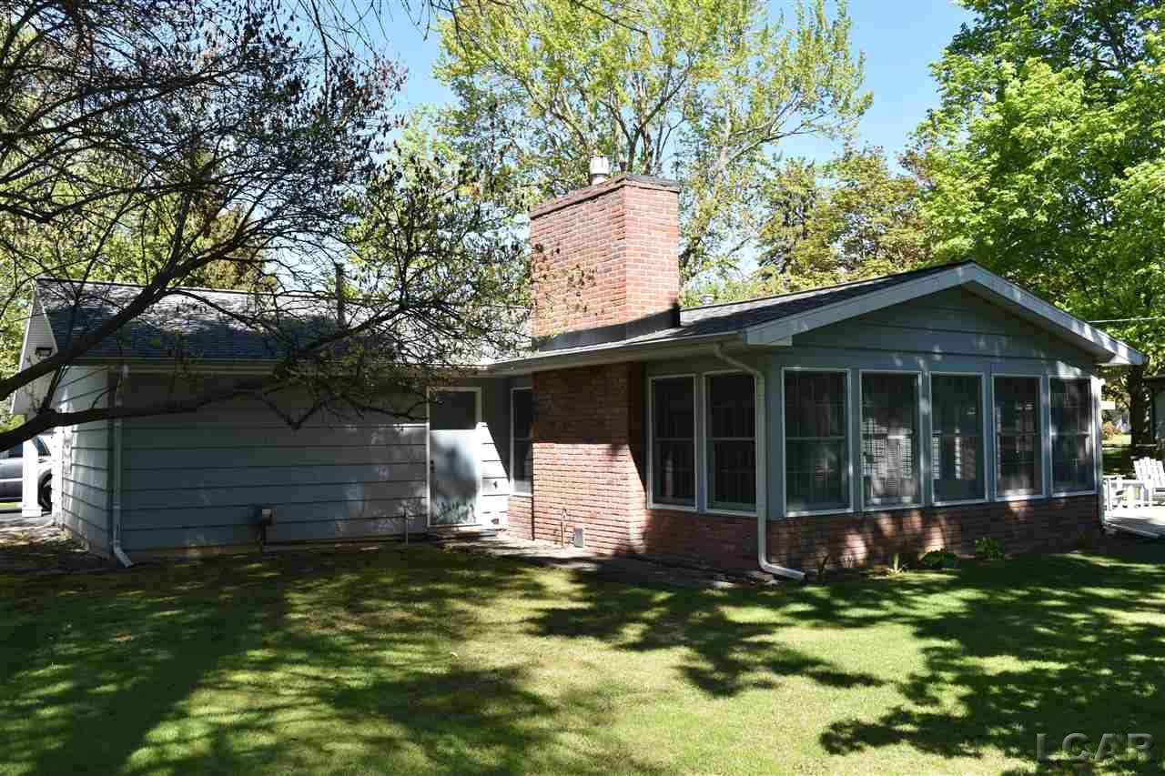 900 River Acres Drive