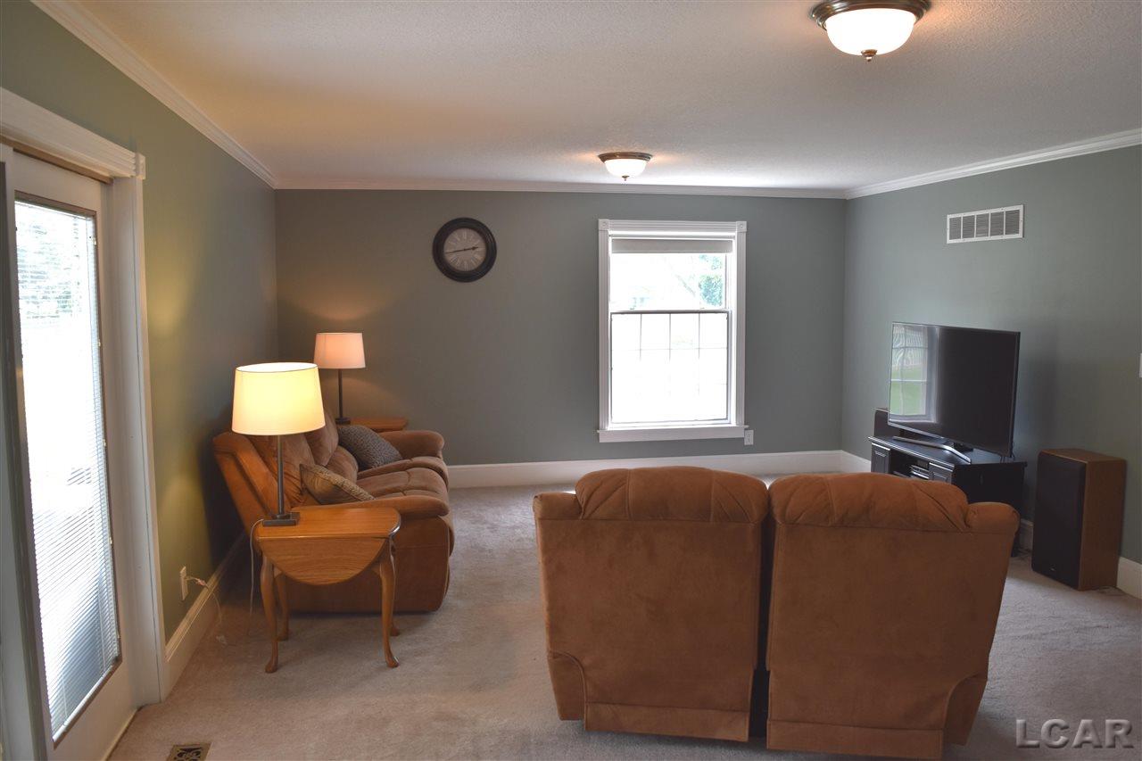444 Seel Dr