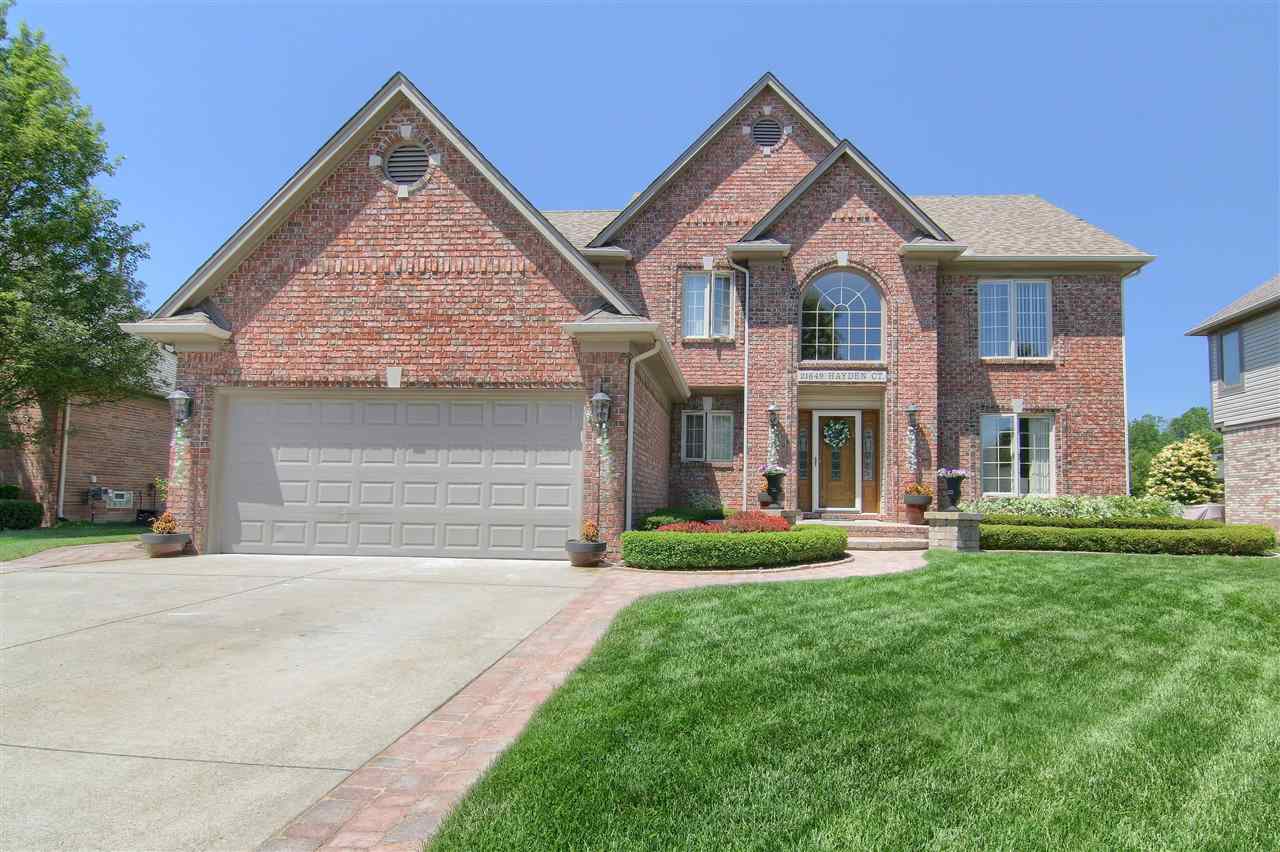 MI Homes for Sale in 48044