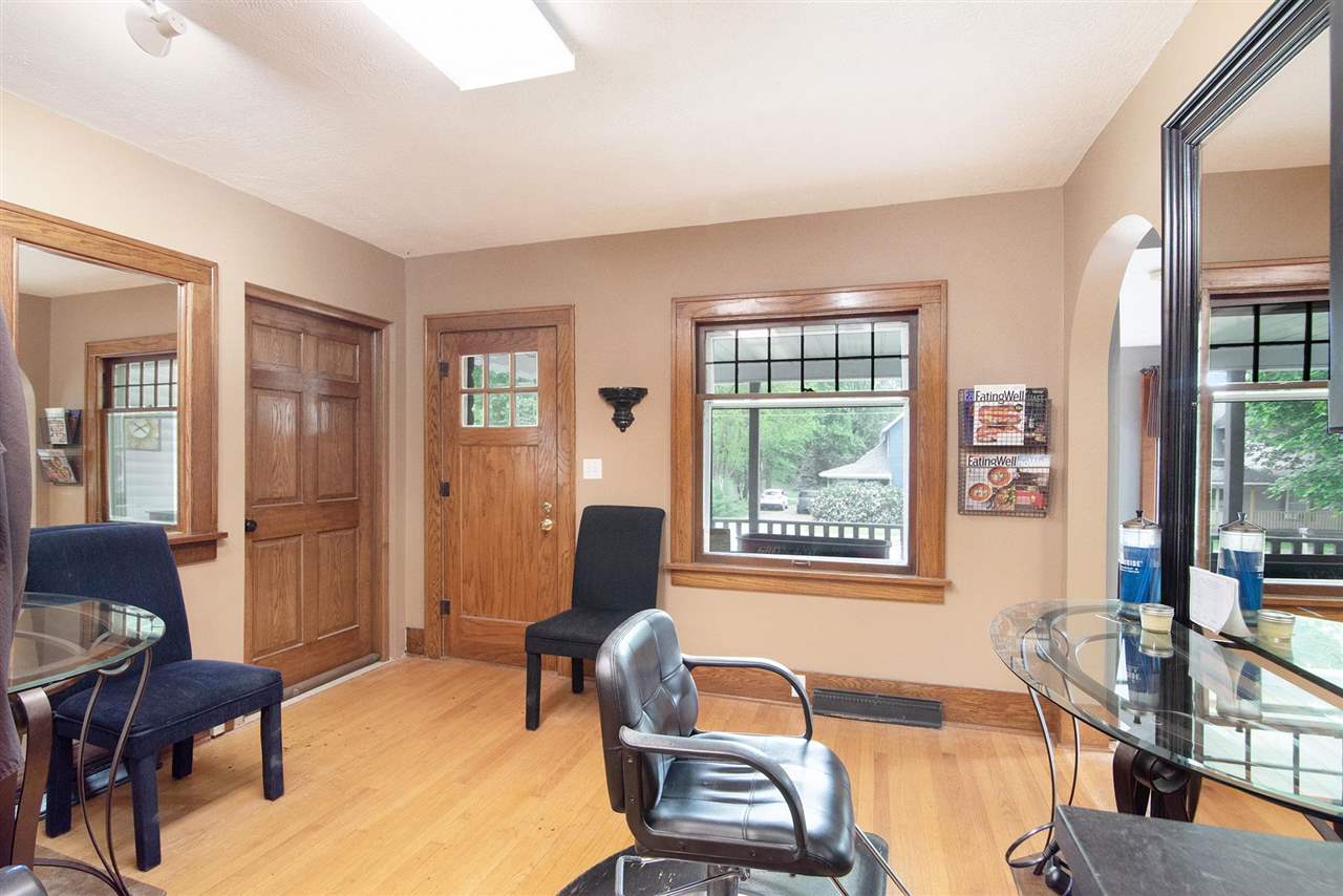 328 N MAIN, PERRY, MI 48872