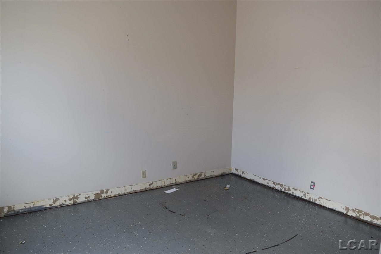 410 E Maumee