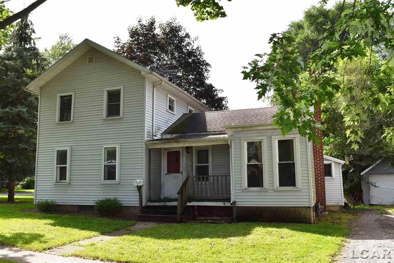 705 N Locust