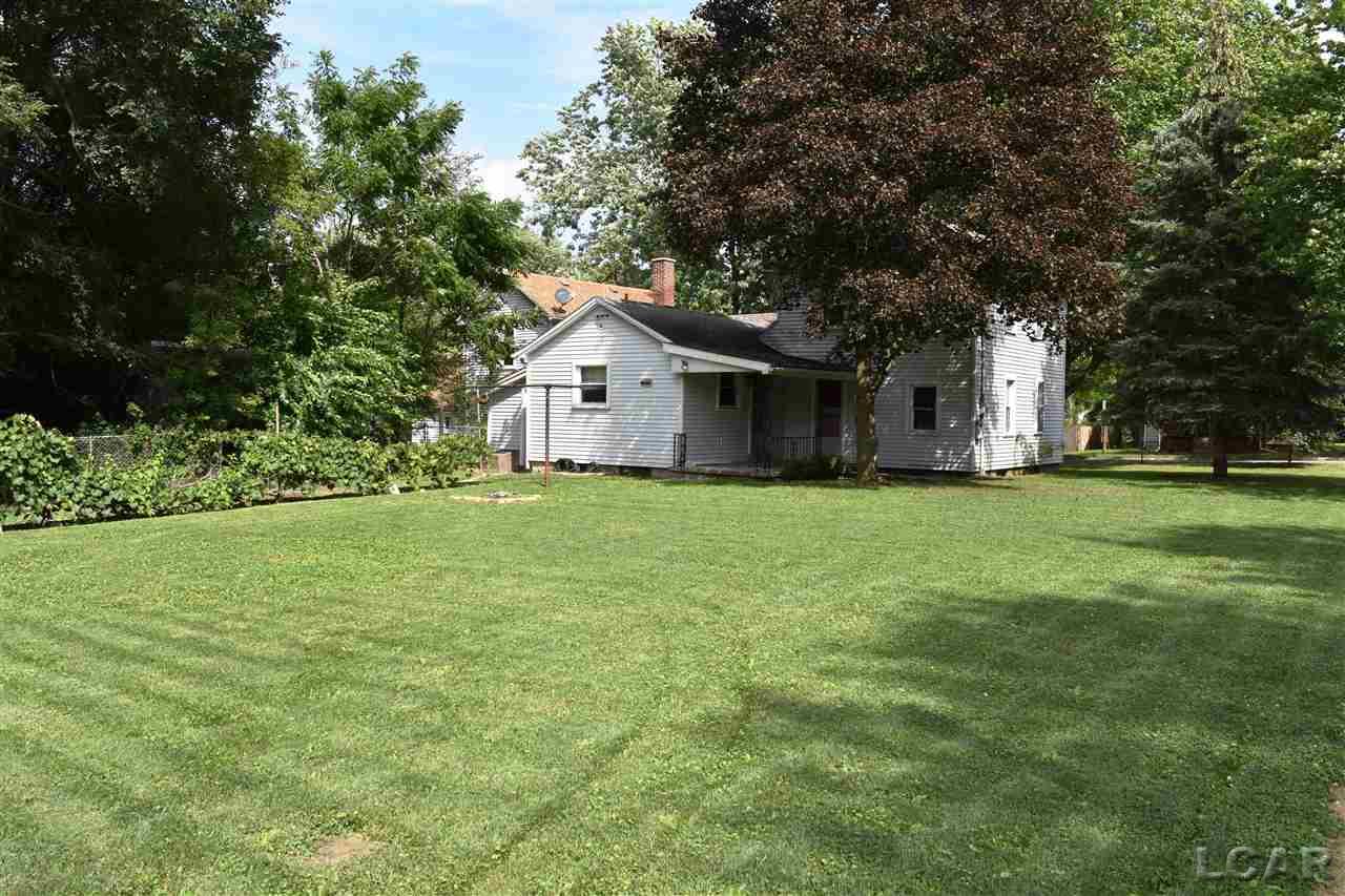 705 N Locust