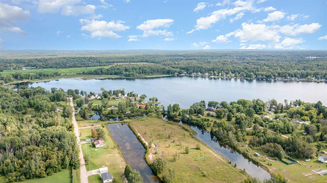 2333 LAKEVIEW DRIVE, HALE, MI 48739