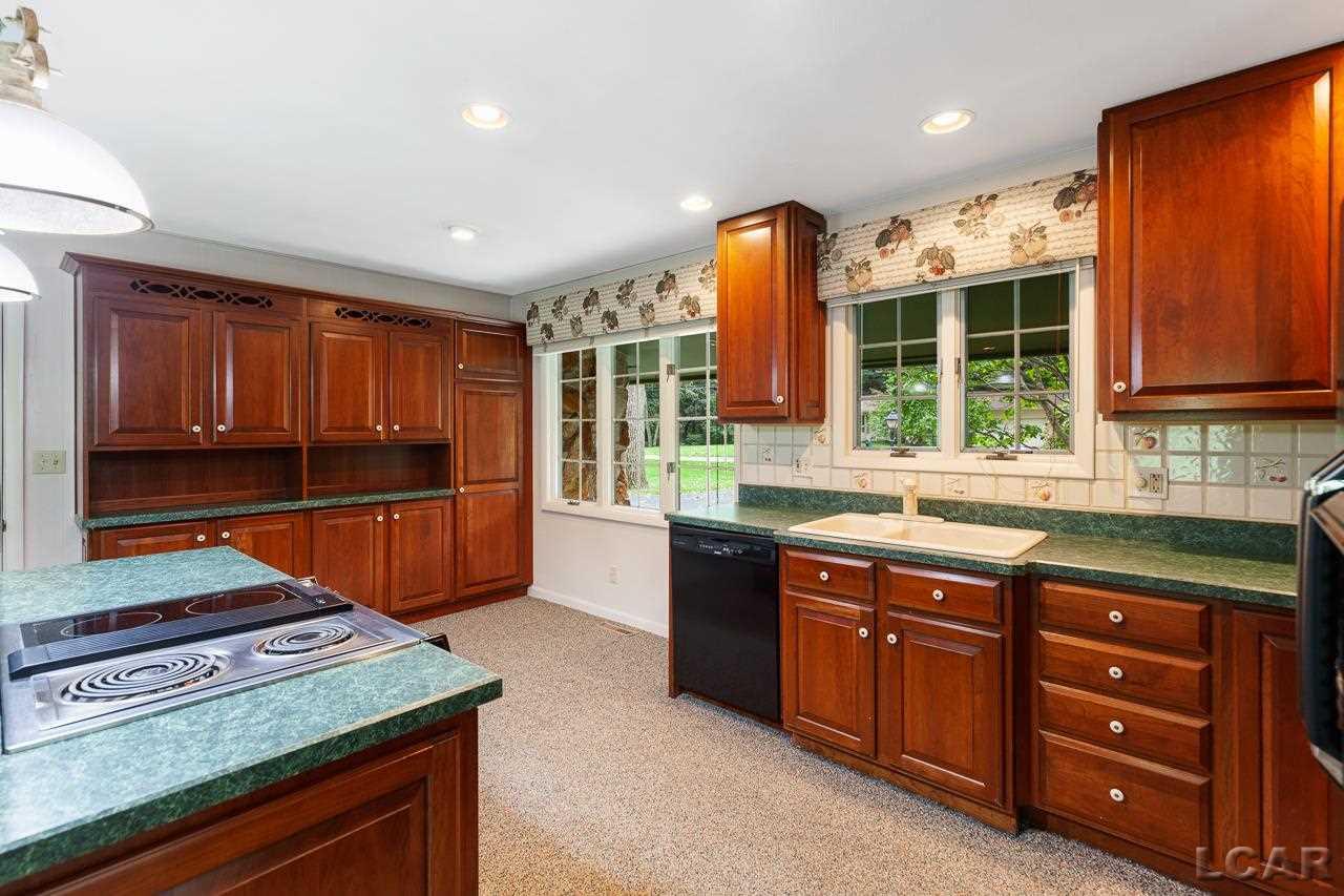 1701 Southgate Ct