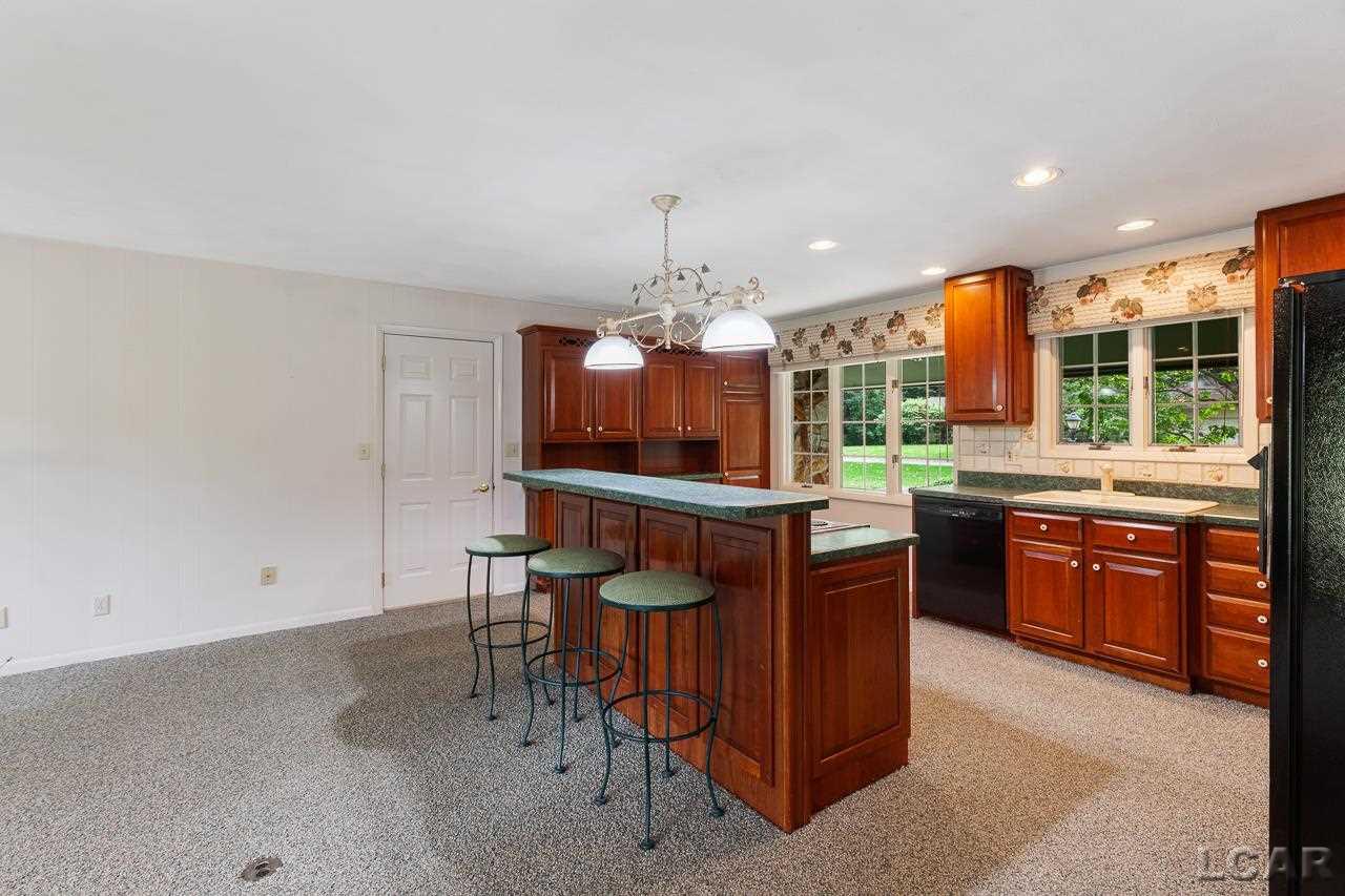 1701 Southgate Ct