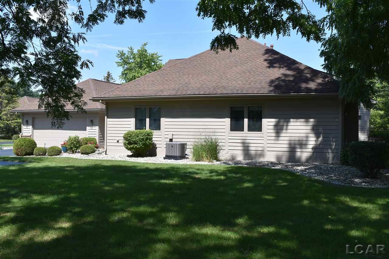 220 Richlyn Dr