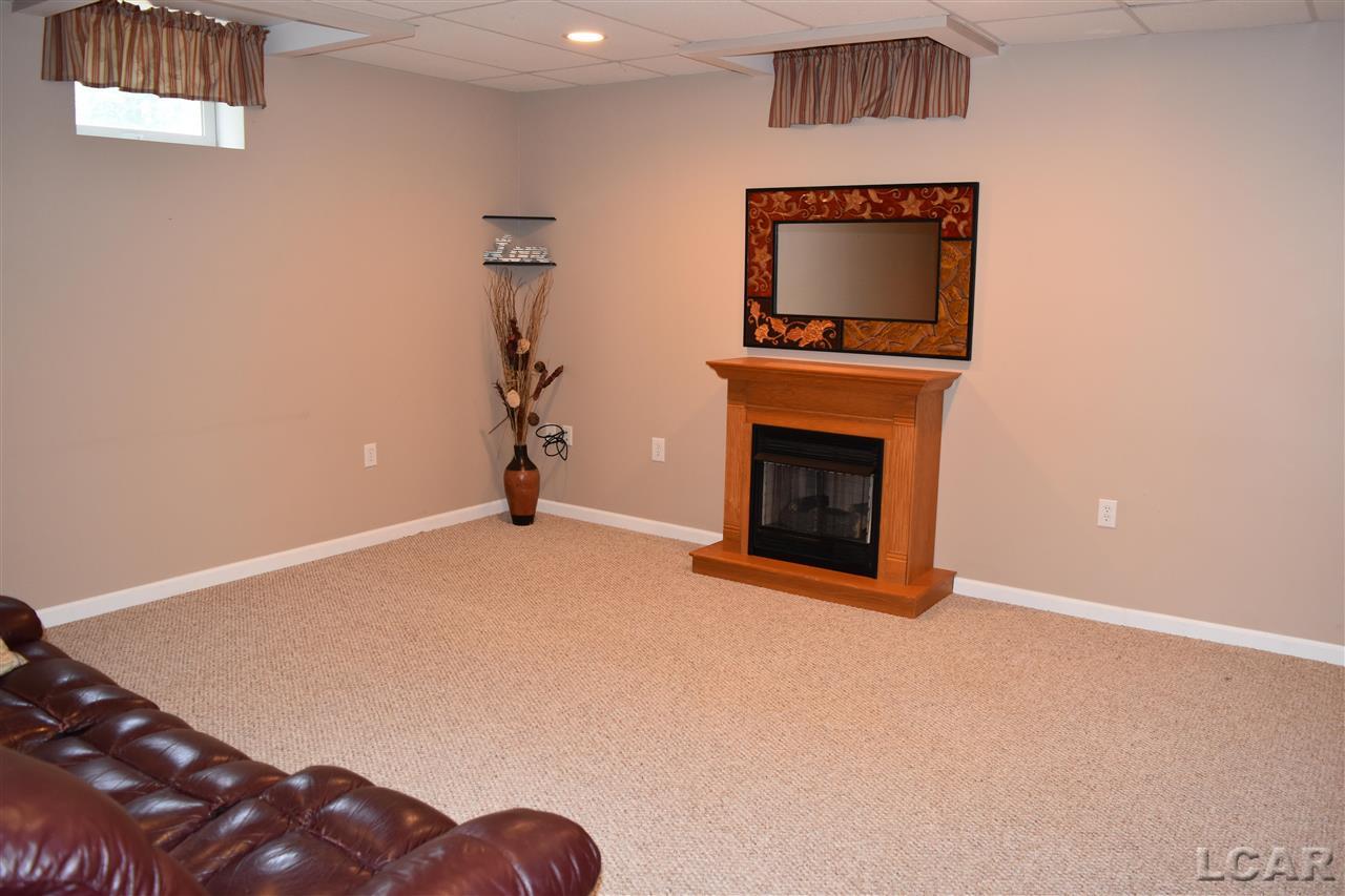 1787 Williamsburg Drive