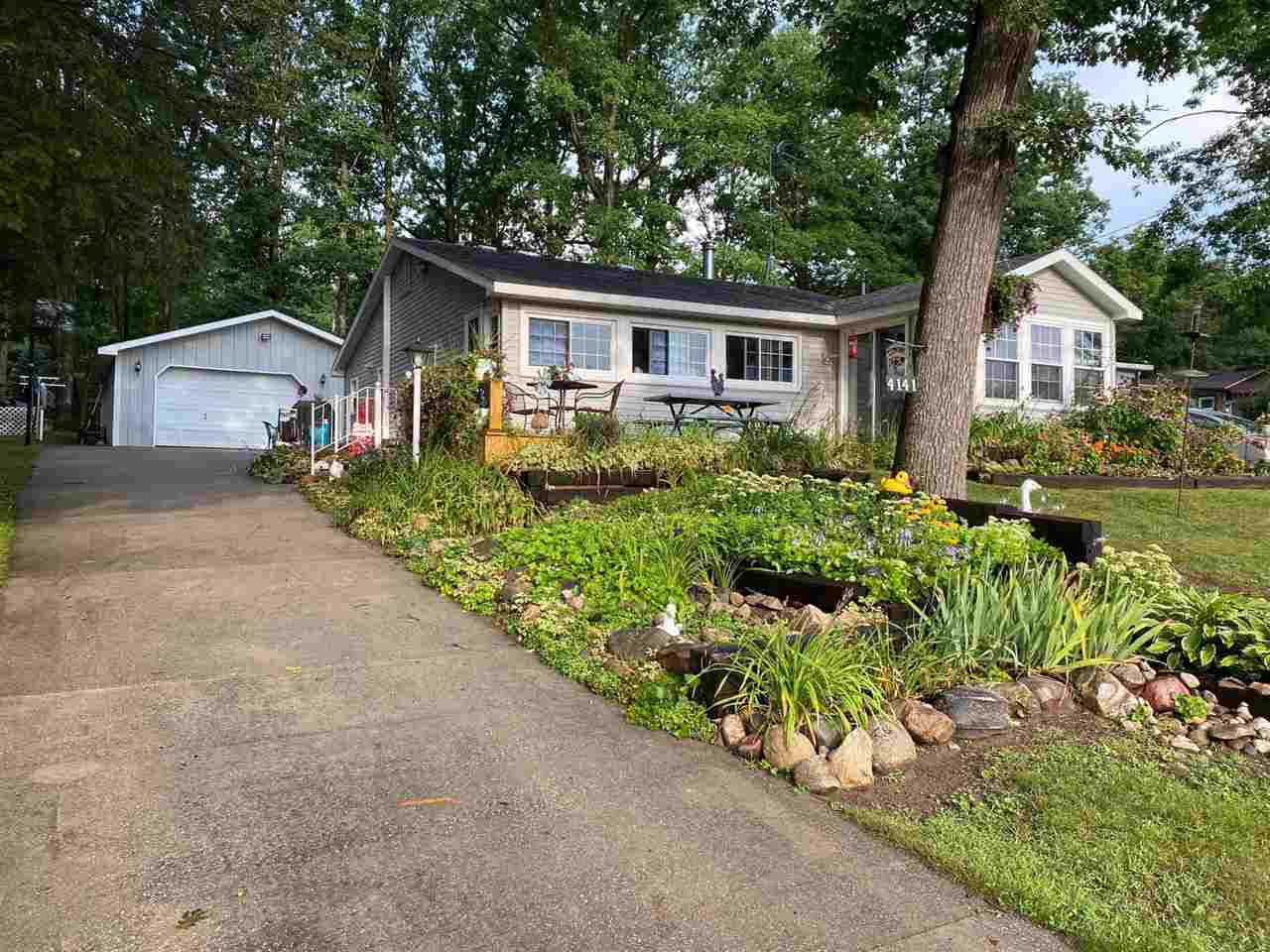 Harrison Michigan Real Estate