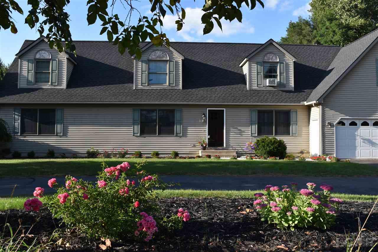 1260 Sutton