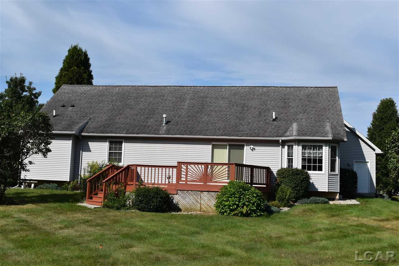 1185 Evergreen