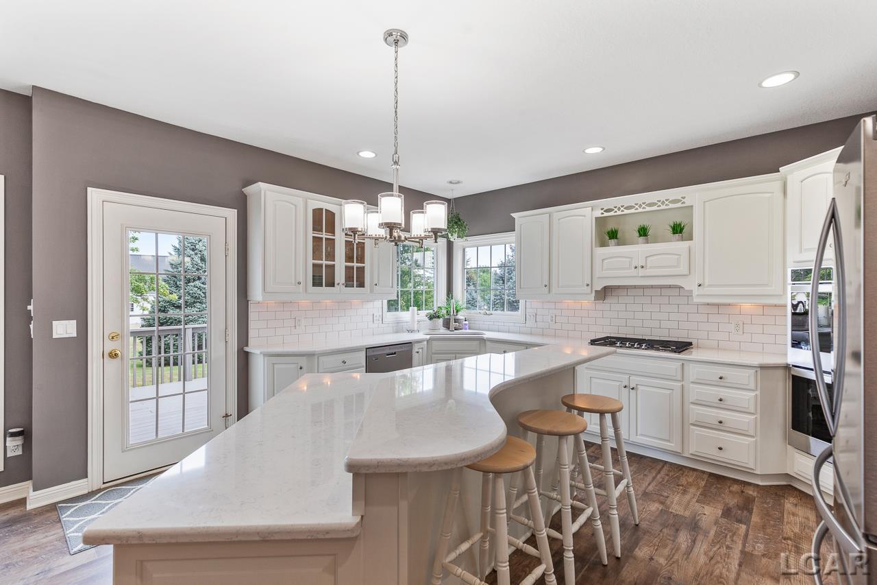 1254 Berkshire Ct