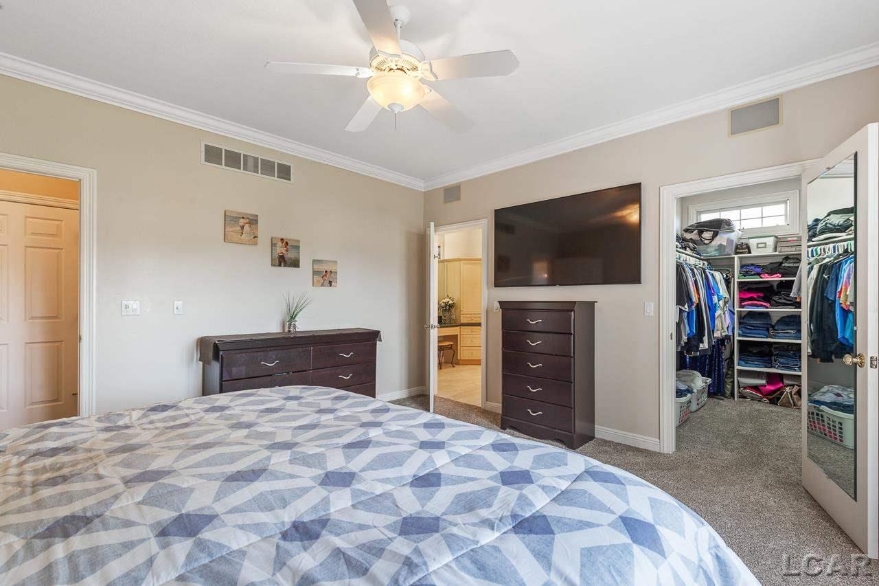 1254 Berkshire Ct