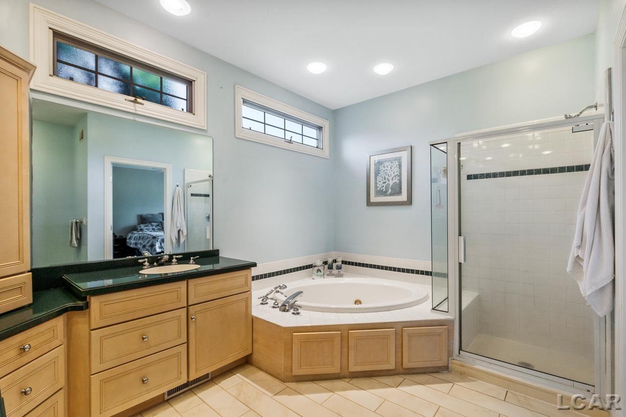 1254 Berkshire Ct