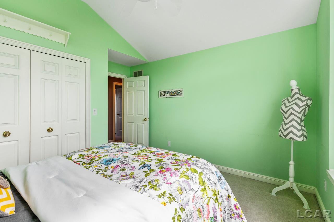 1254 Berkshire Ct