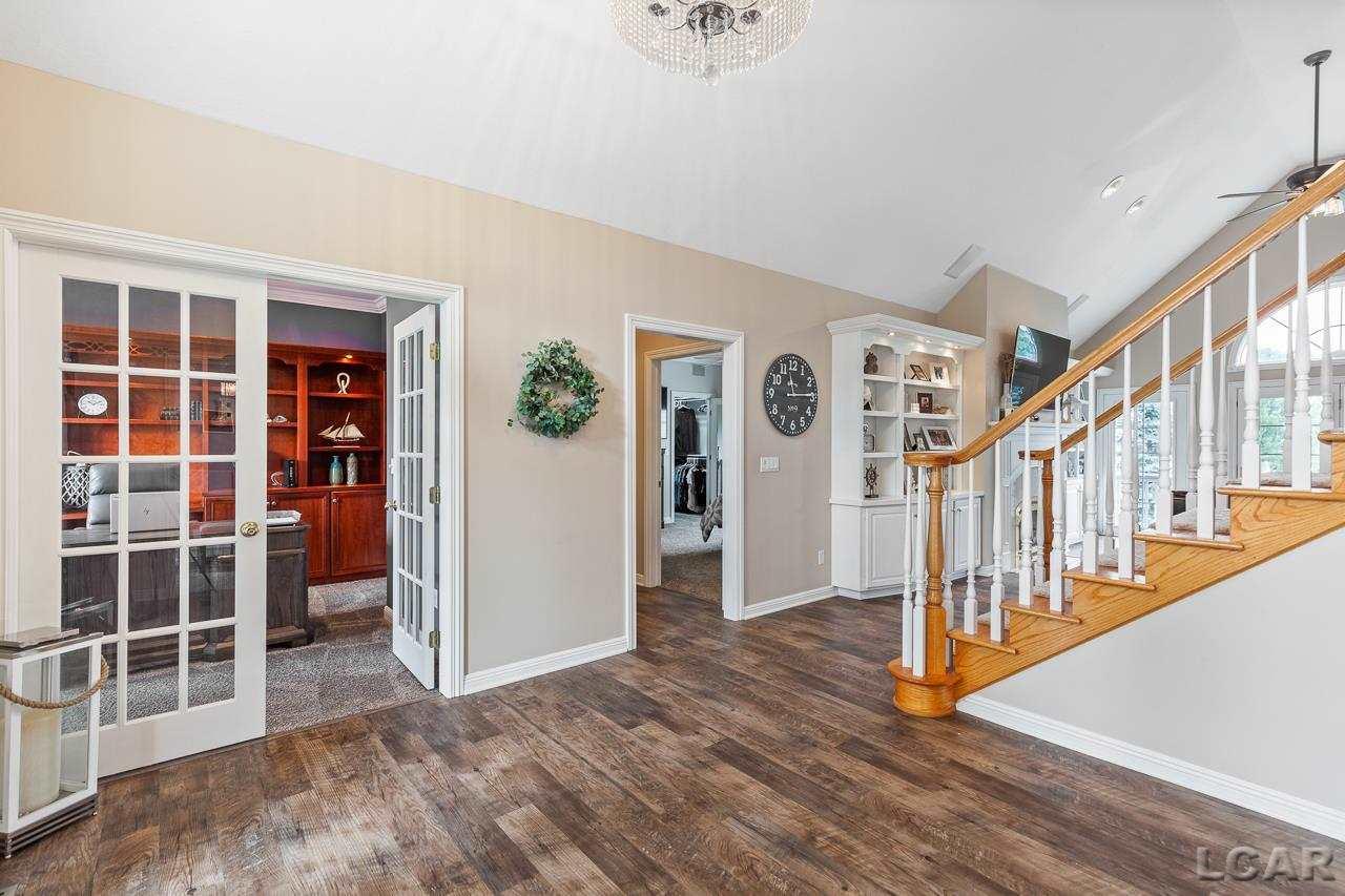 1254 Berkshire Ct