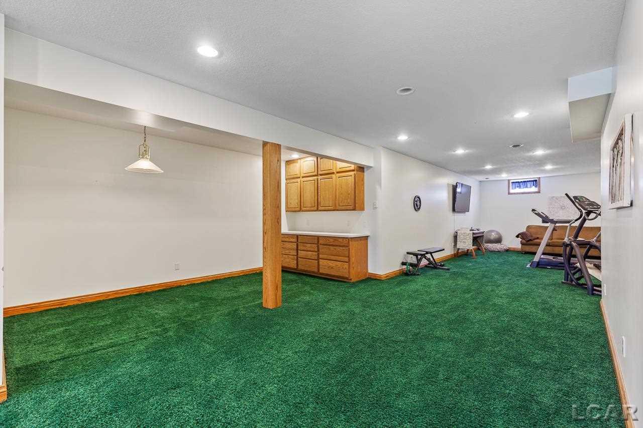 1254 Berkshire Ct