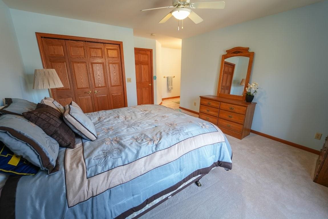 1602 Foxwood Court