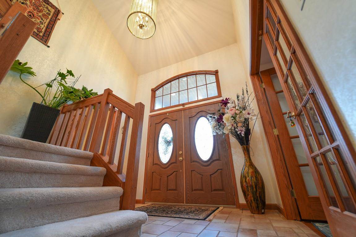 1602 Foxwood Court