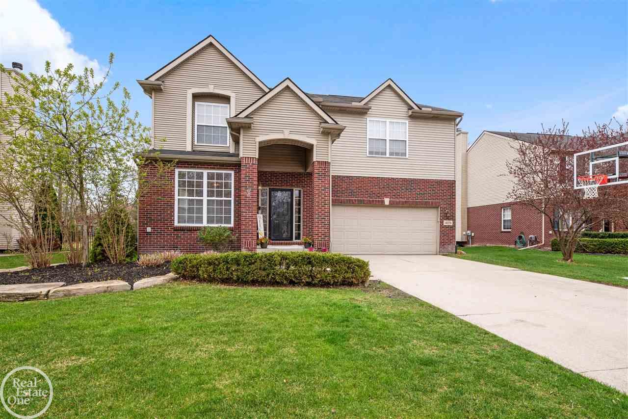 14076 Red Pine, Sterling Heights, MI 48313