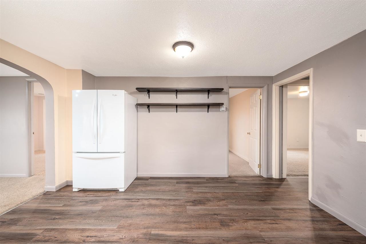 1874 E Gordonville Rd
