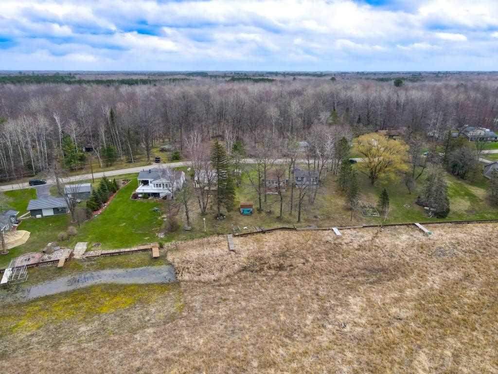 3085 Whitney Beach Rd