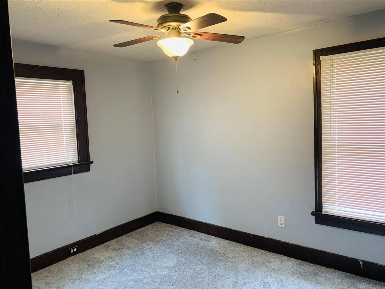 1612 W Union