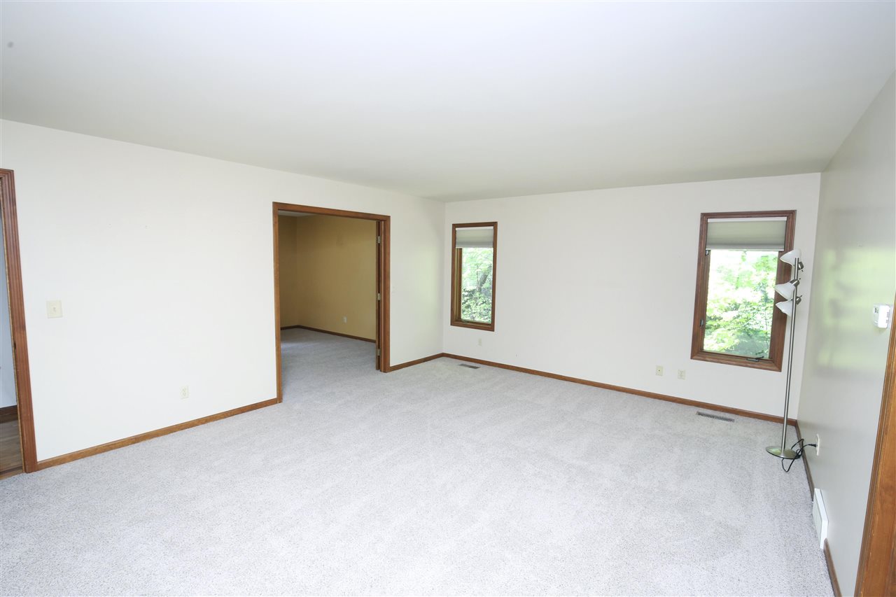 1916 Springwood Drive