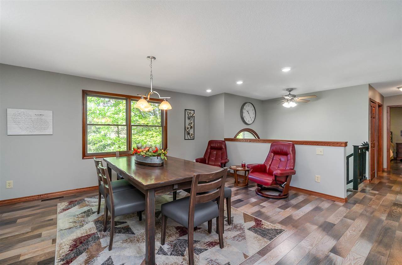 3387 E Ryan Dr
