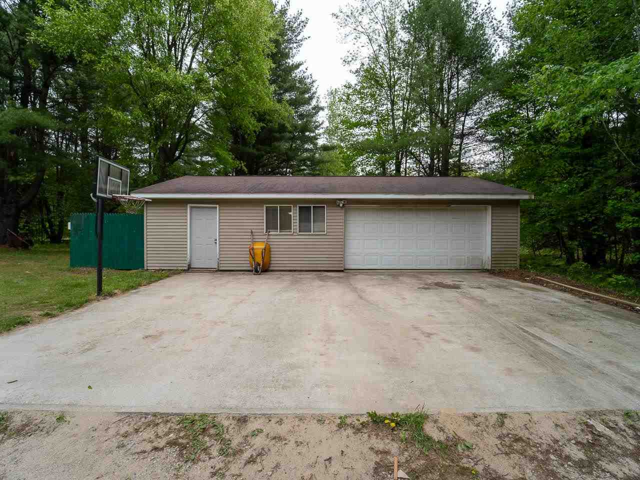 3670 W Stewart Rd