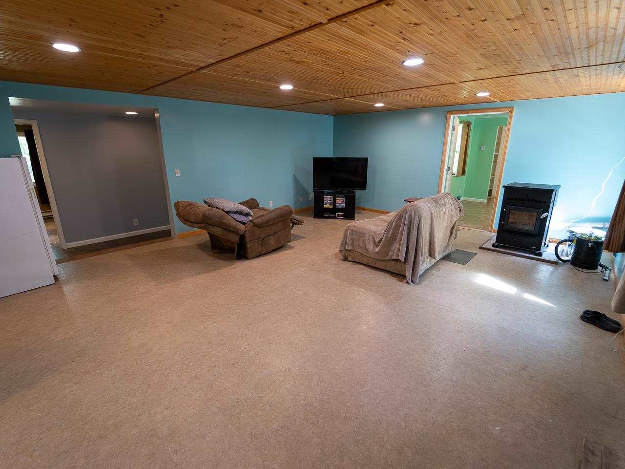2985 W Howard Road