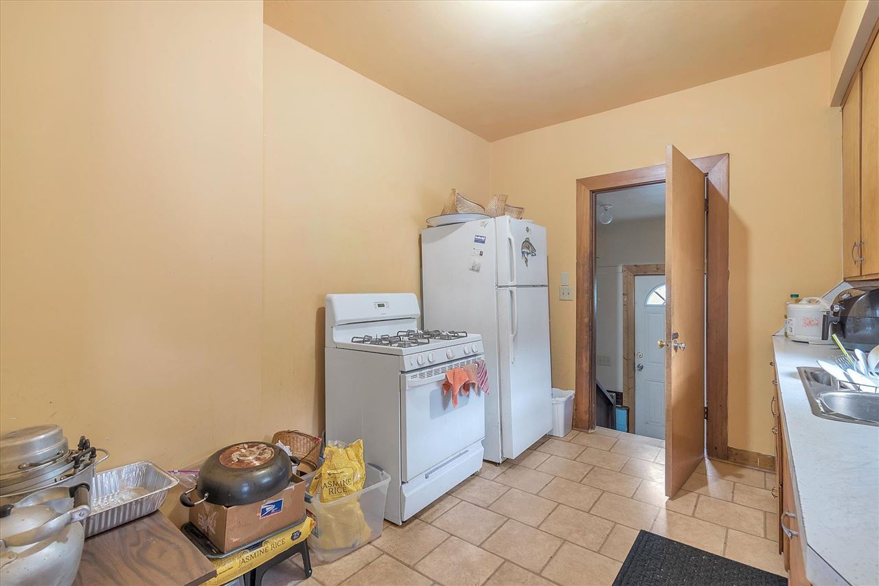 1006 10th Street