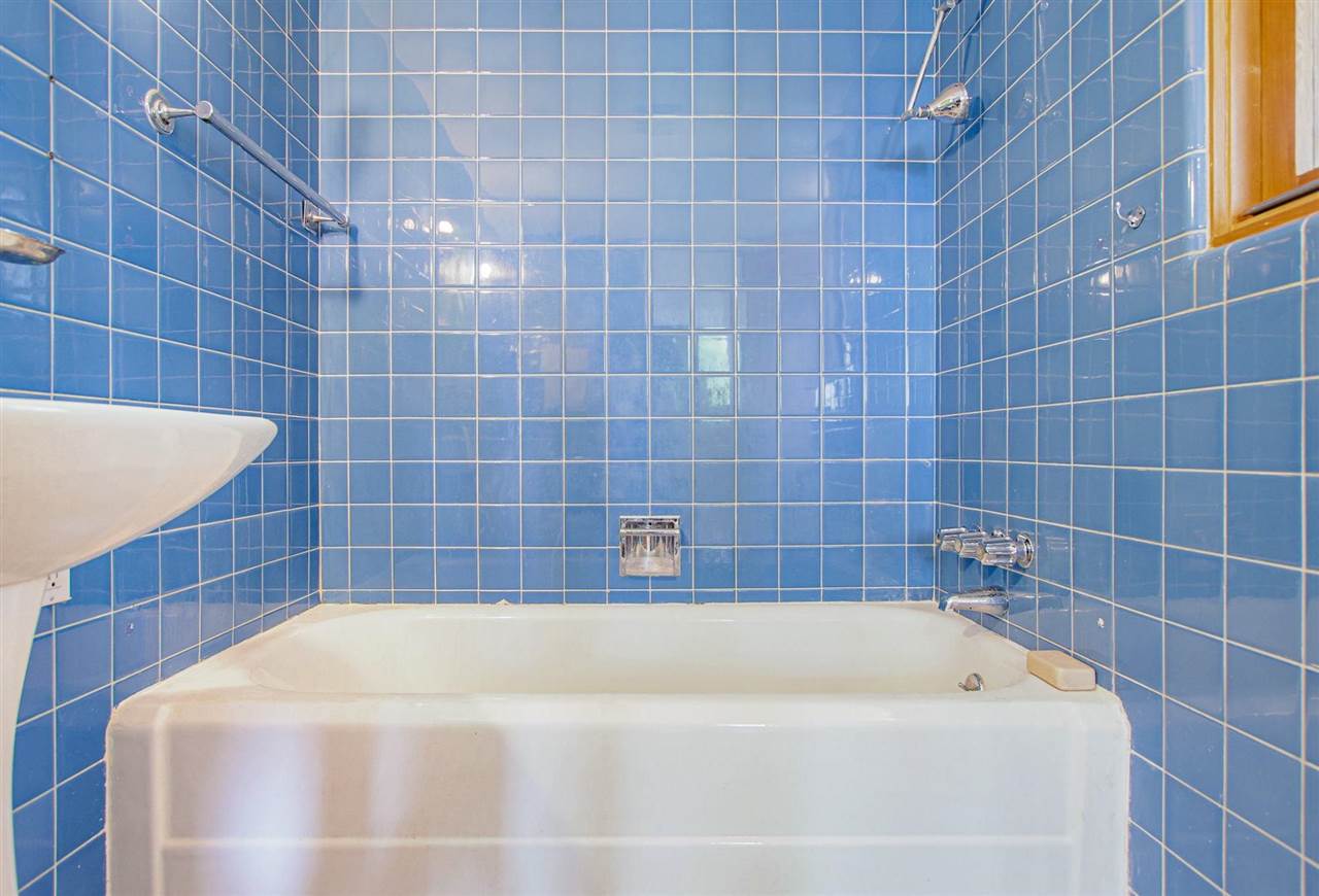 1411 W St. Andrews