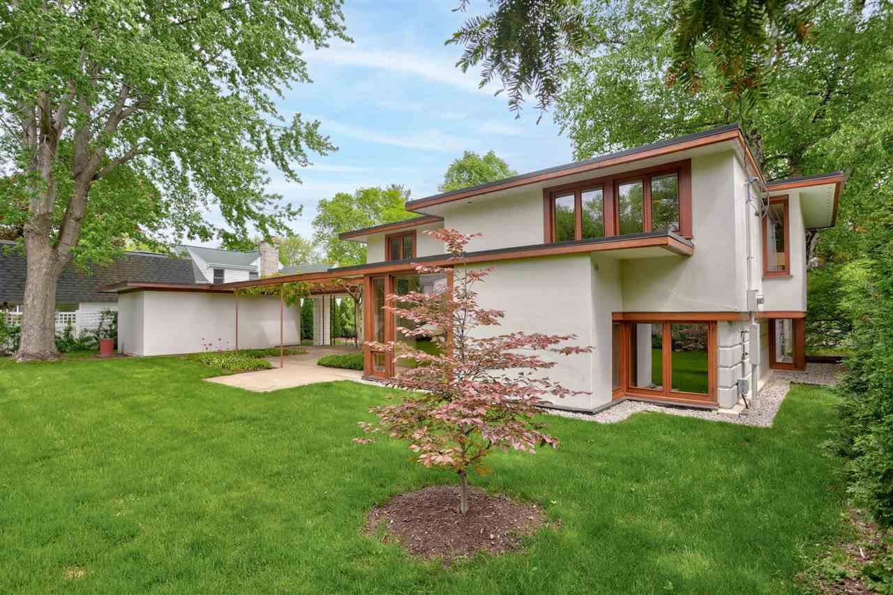 1411 W St. Andrews