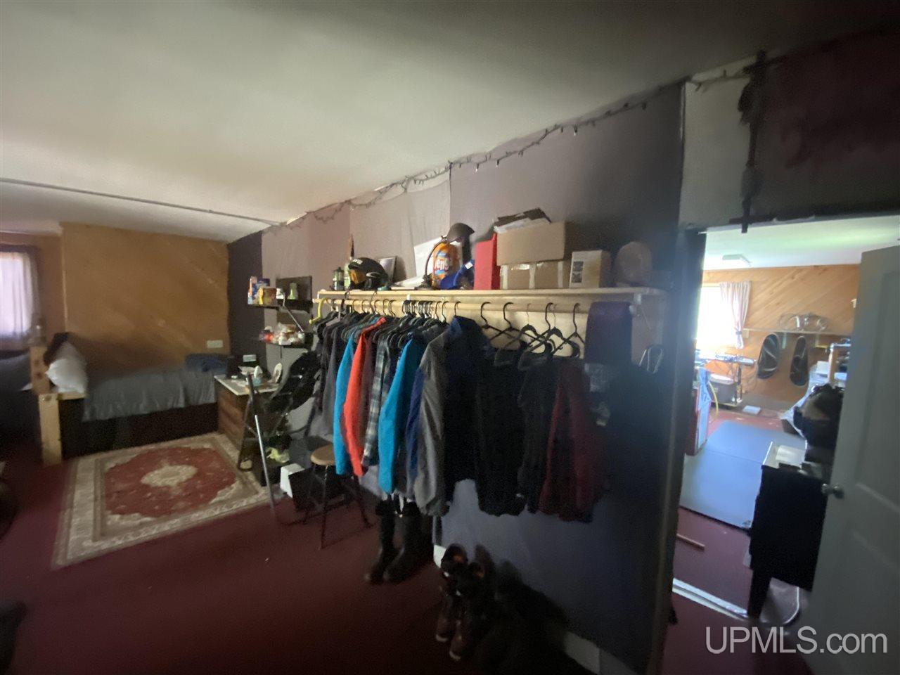 2629 US 41
