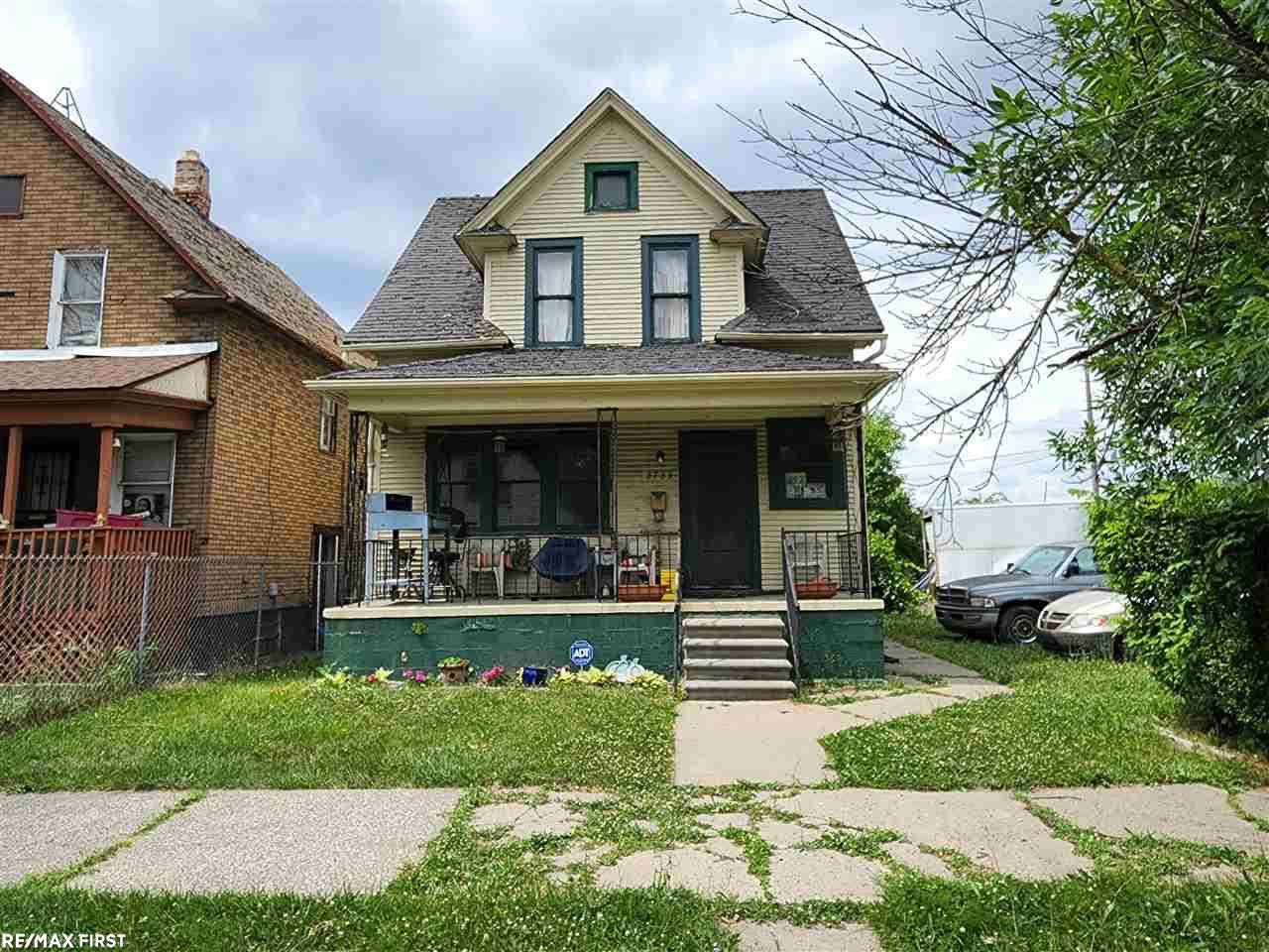 Hoarder Owned. No inside showings. Full of Hoarders' Collection. Will need many dumpsters to empty. Cash Only. Near Downtown and Hamtramck. Zoned Commercial, Possible Redevelopment!