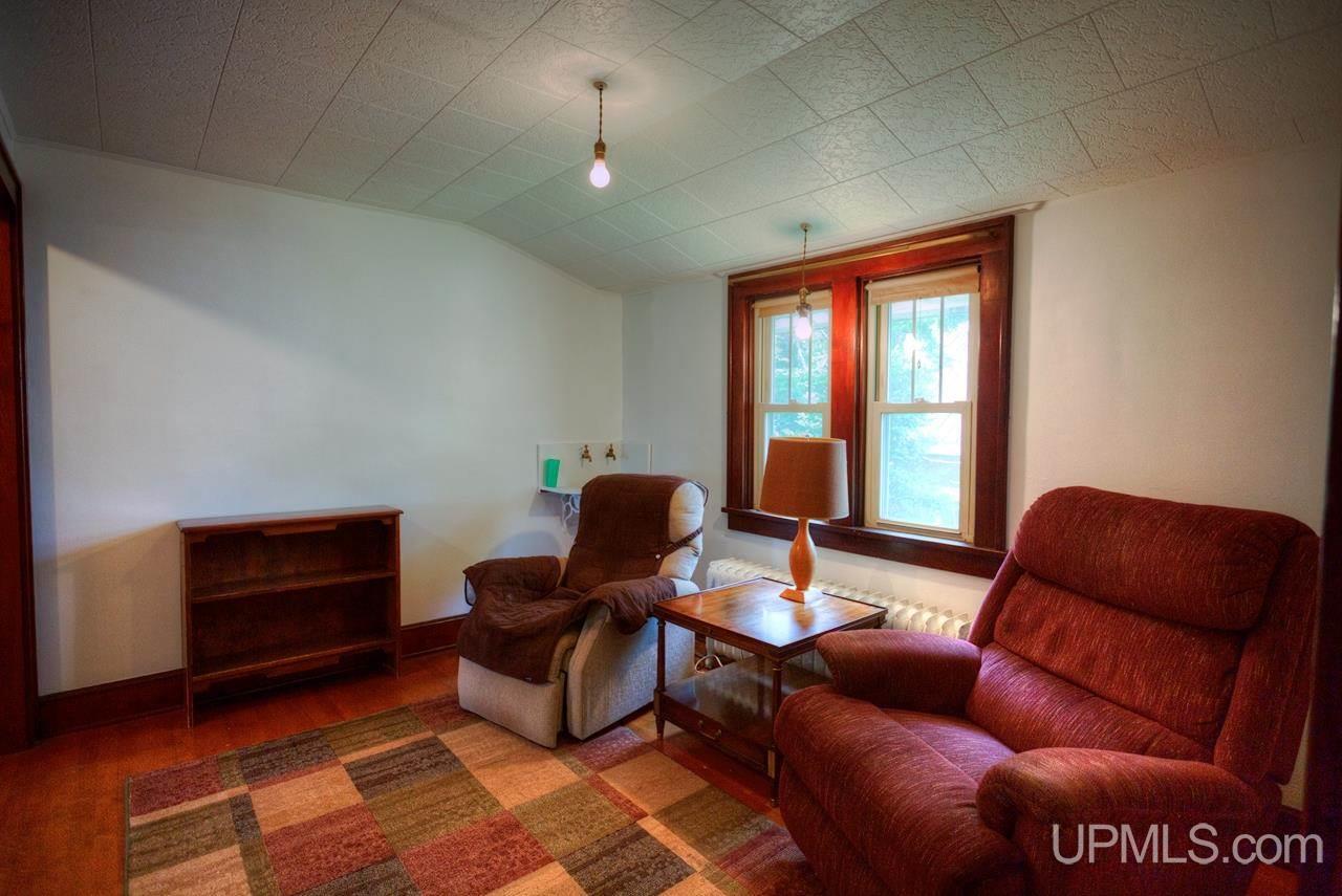 Residential for sale in Ironwood, Michigan, 50083105