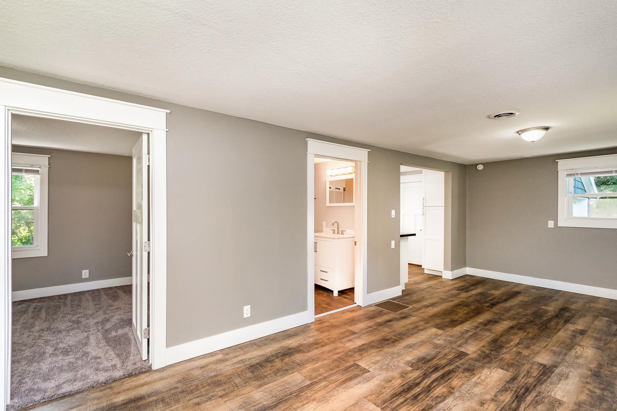 45 S Westlawn