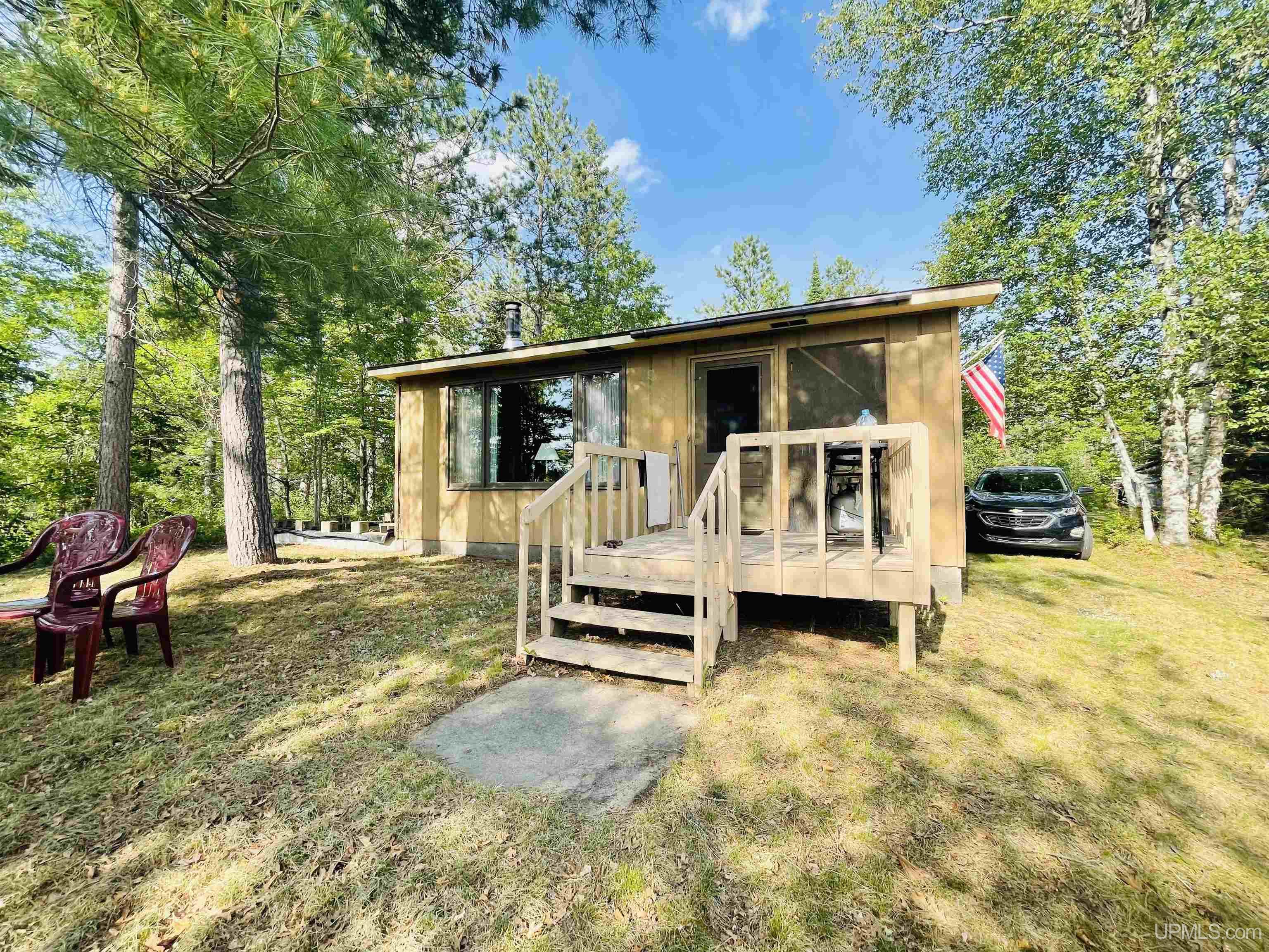 Upper Michigan Real Estate Residential MLS Search Results. Page 1 of 10