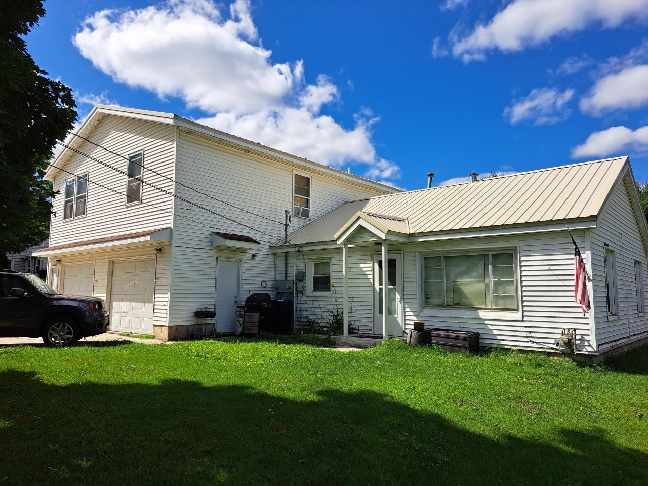 Multifamily for sale in Farwell, Michigan, 50084138