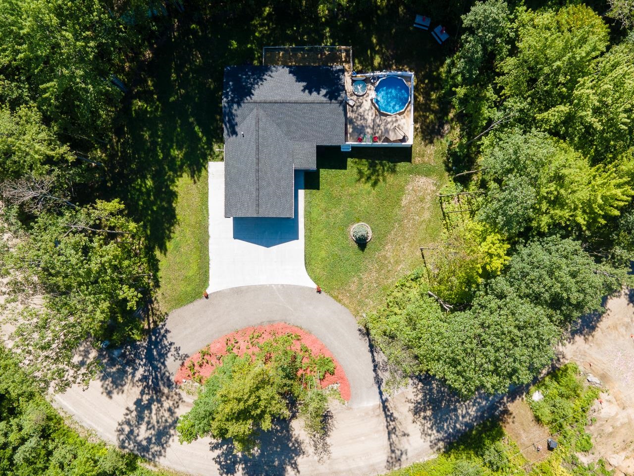 2900 E Degeer Ct