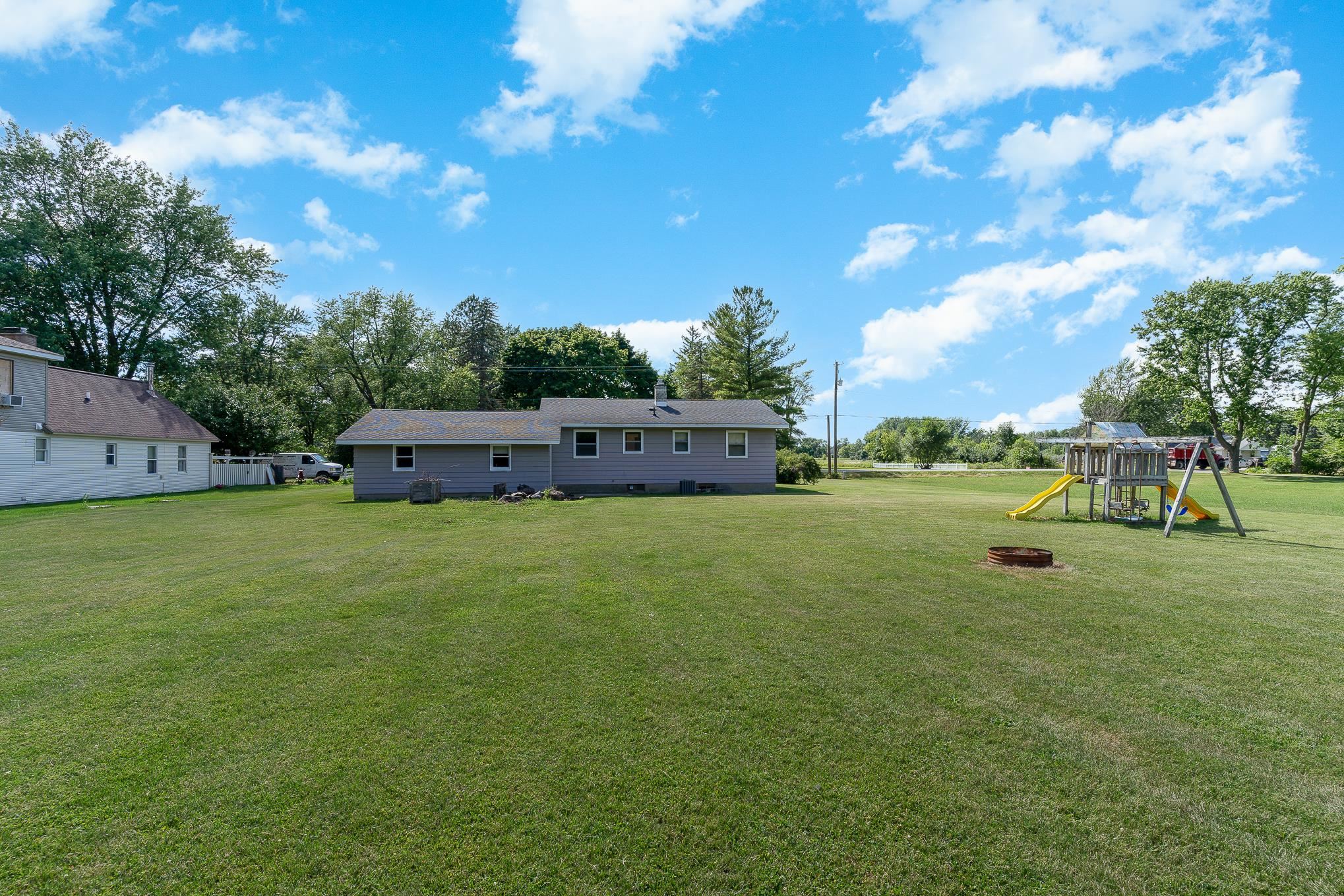 1201 S Poseyville Rd