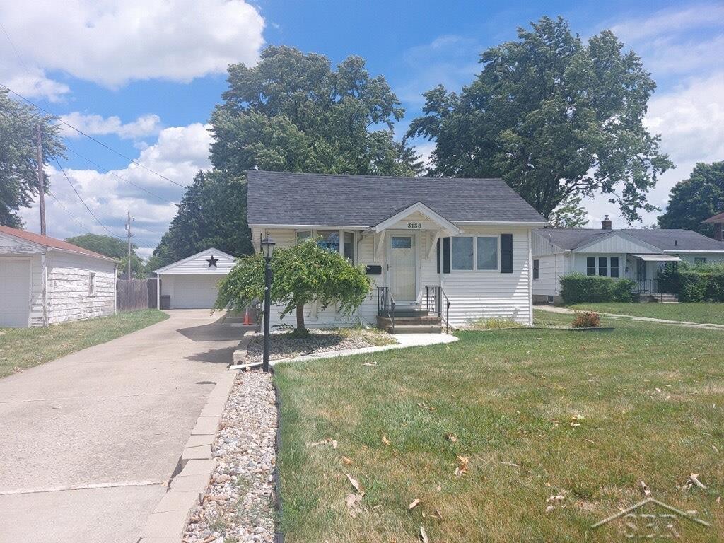 3138 Mackinaw, Saginaw, MI 48602
