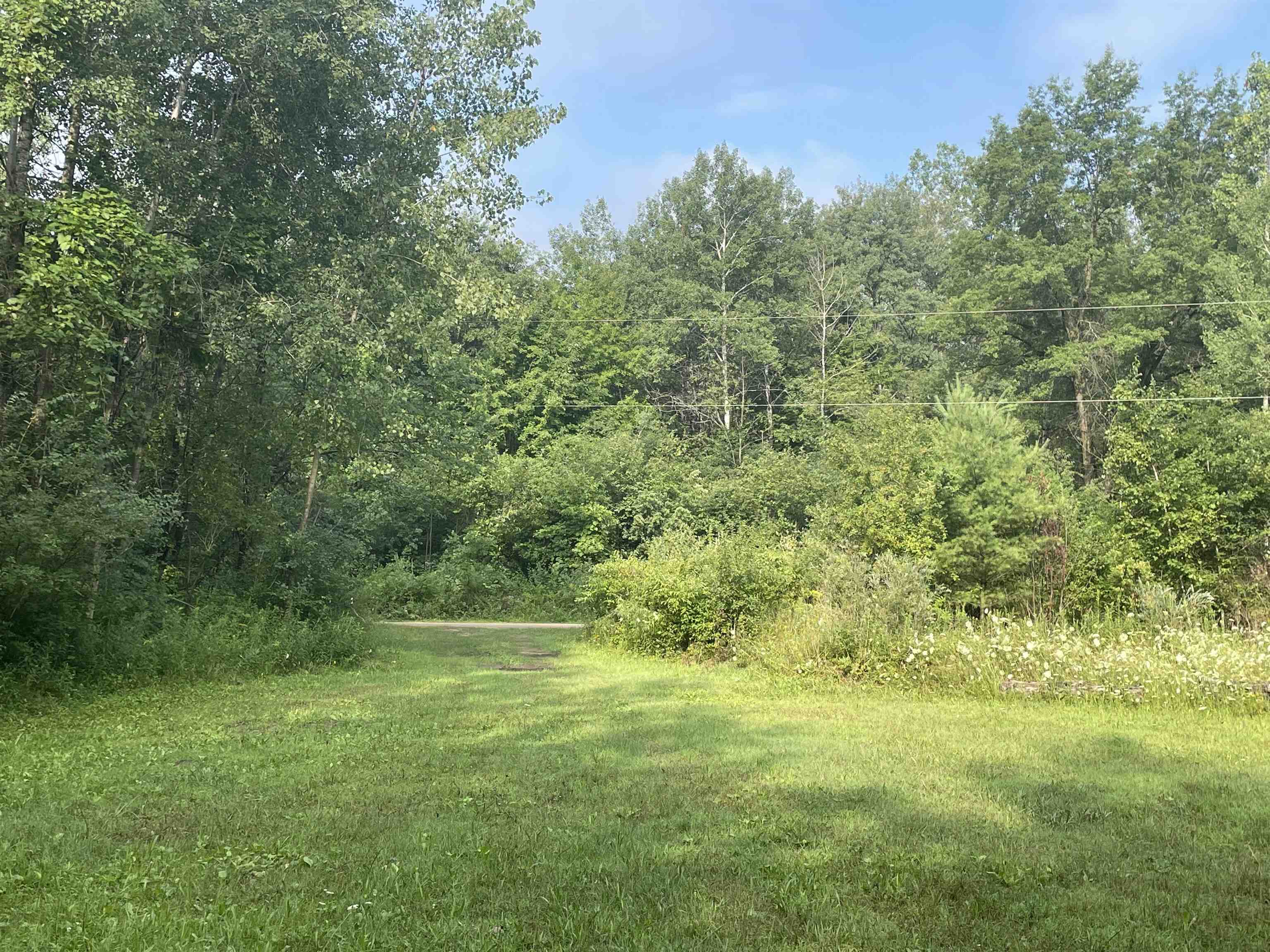 00 W Oakridge Drive