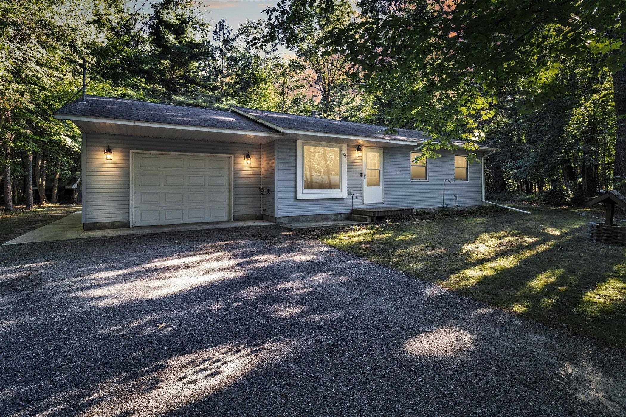 306 Acre Ct