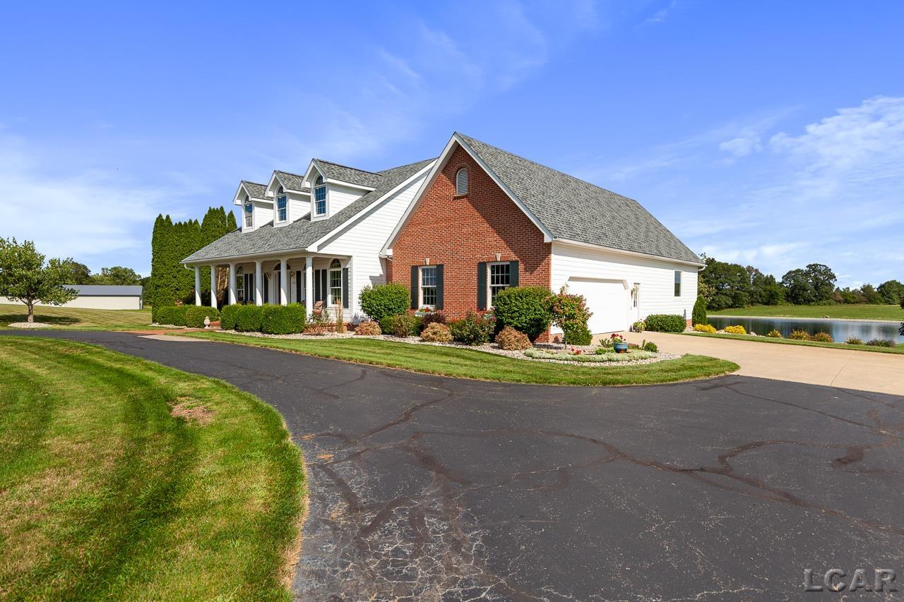 3883 Emery Rd