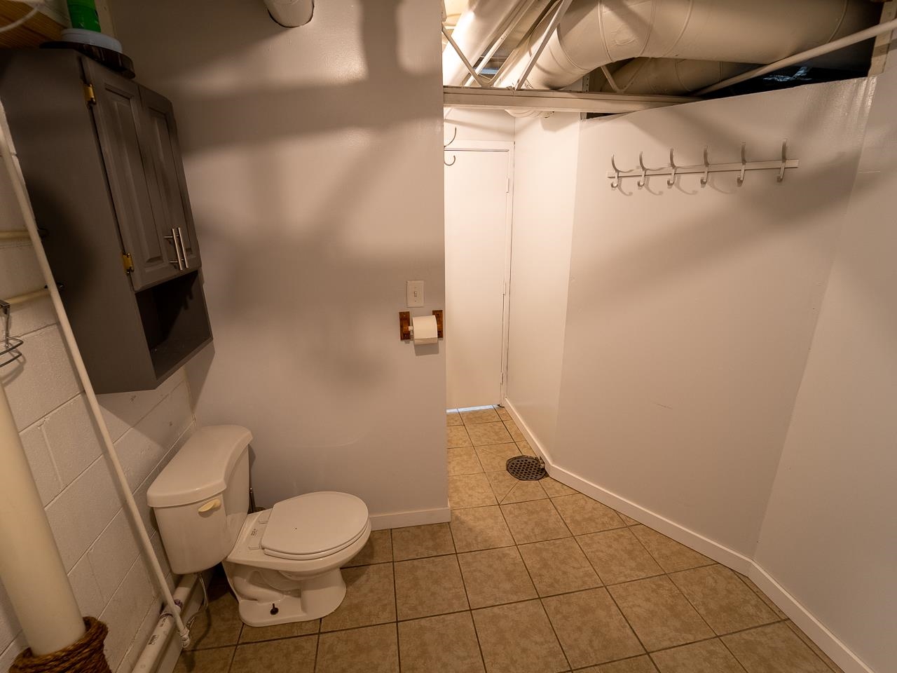 3207 Kentwood Drive